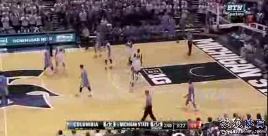 现出顽强的 现出顽强的